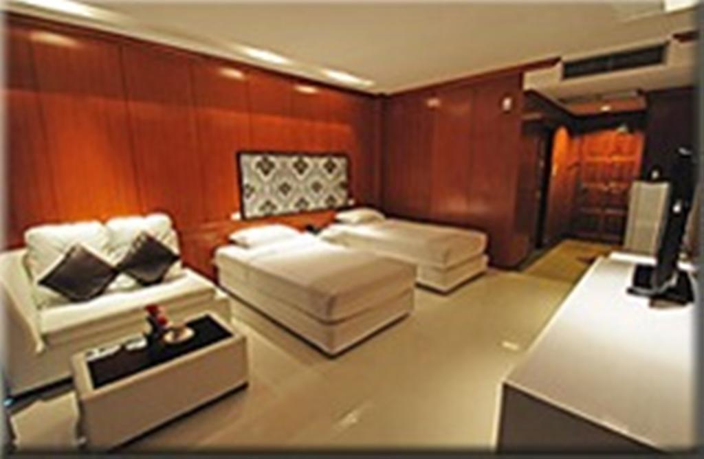 Marsi Pattaya Hotel Екстериор снимка
