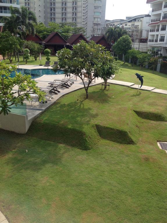 Marsi Pattaya Hotel Екстериор снимка