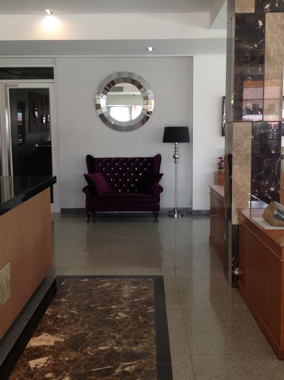 Marsi Pattaya Hotel Екстериор снимка