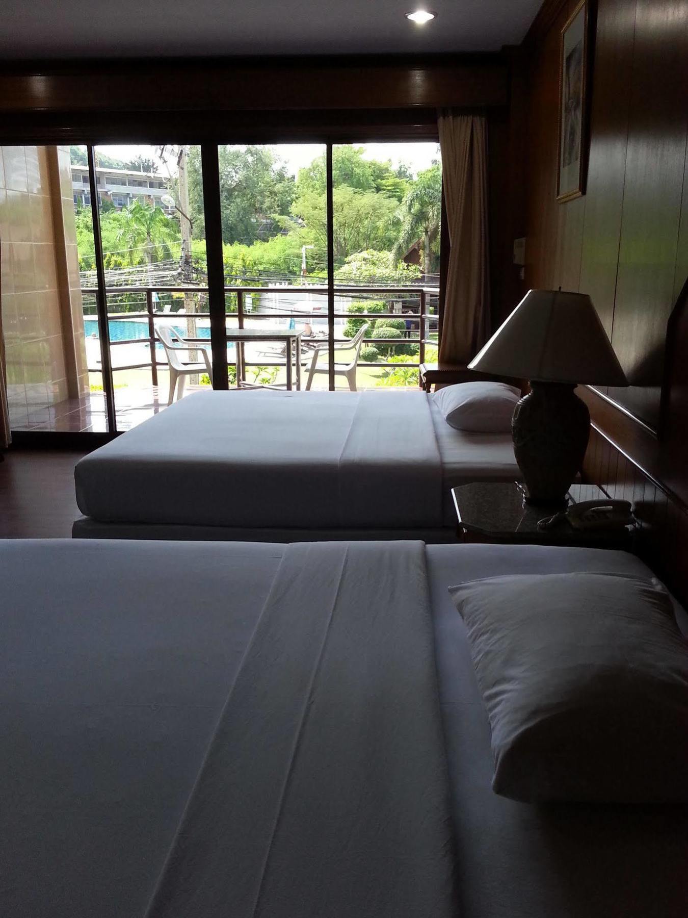 Marsi Pattaya Hotel Екстериор снимка